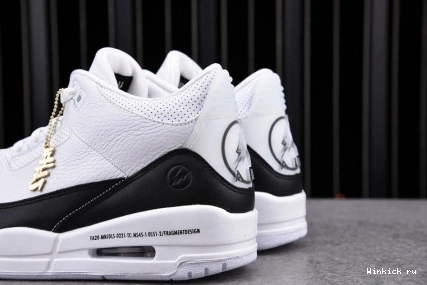AIR 3 JORDAN FRAGMENT BLACK WHITE 0903